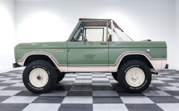 Ford-Bronco-1970-Galapagos-Green-Brown-6