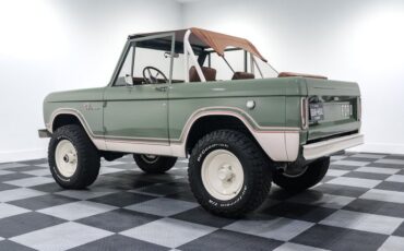 Ford-Bronco-1970-Galapagos-Green-Brown-7