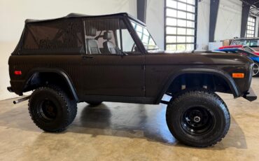 Ford-Bronco-1970-SUV-10
