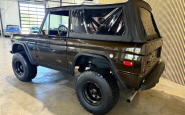 Ford-Bronco-1970-SUV-17