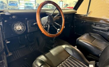 Ford-Bronco-1970-SUV-23