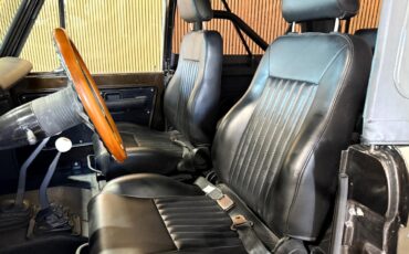 Ford-Bronco-1970-SUV-24