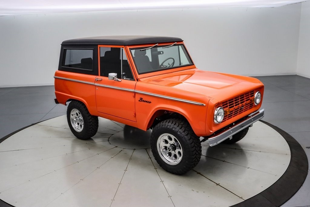 Ford-Bronco-1972-1
