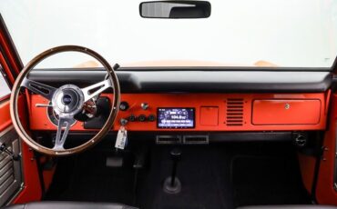 Ford-Bronco-1972-25