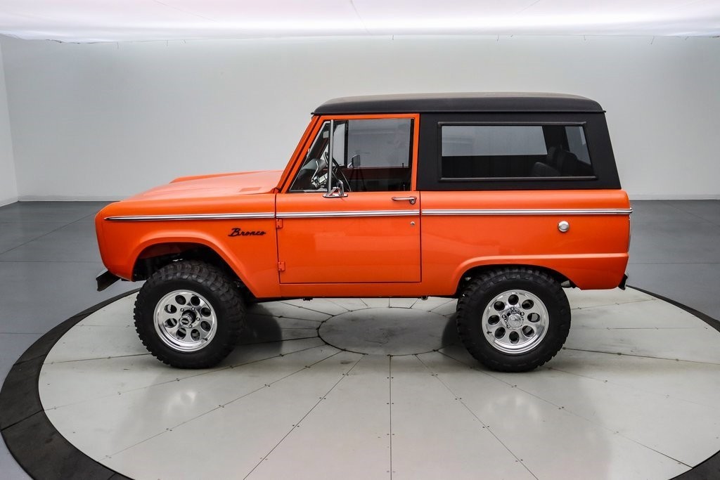 Ford-Bronco-1972-7