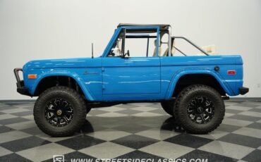 Ford-Bronco-1972-Bahama-Blue-White-10
