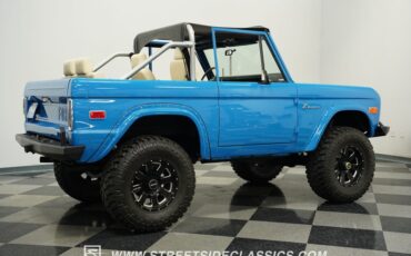 Ford-Bronco-1972-Bahama-Blue-White-16