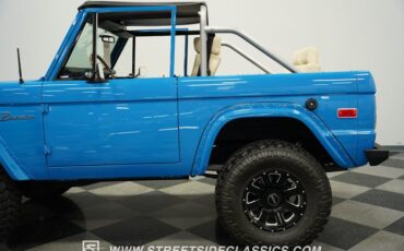 Ford-Bronco-1972-Bahama-Blue-White-2