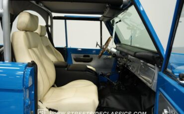 Ford-Bronco-1972-Bahama-Blue-White-44