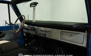 Ford-Bronco-1972-Bahama-Blue-White-45