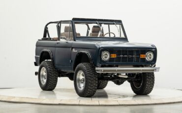 Ford-Bronco-1972-SUV-3