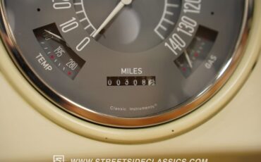 Ford-Bronco-1972-Wimbledon-White-Tan-10