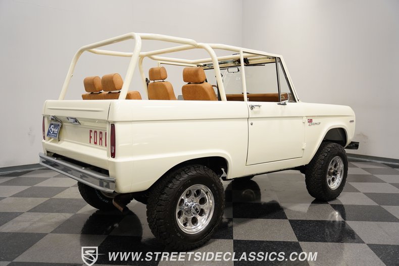 Ford-Bronco-1972-Wimbledon-White-Tan-24