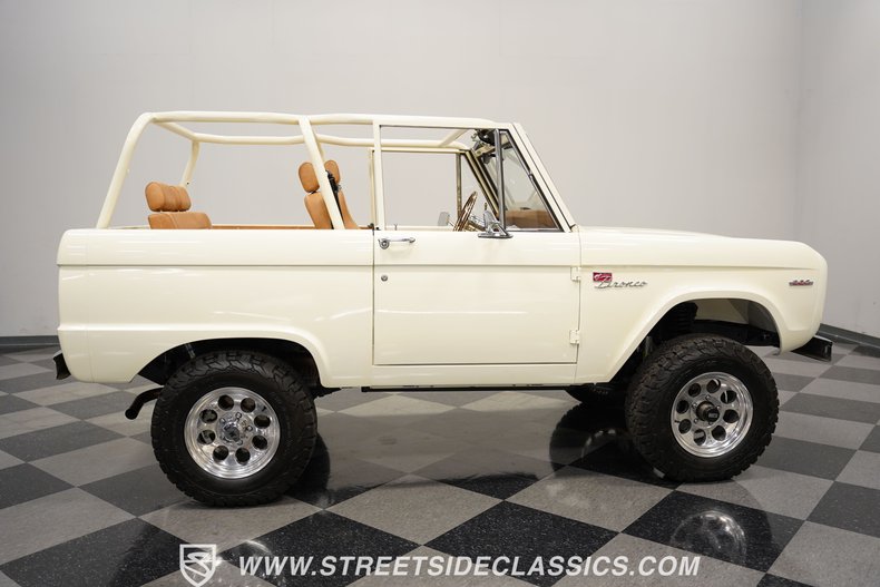 Ford-Bronco-1972-Wimbledon-White-Tan-25