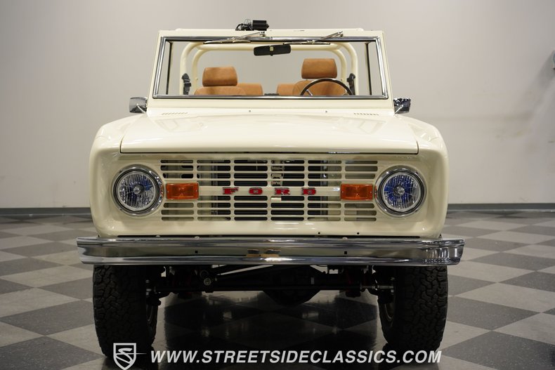 Ford-Bronco-1972-Wimbledon-White-Tan-29