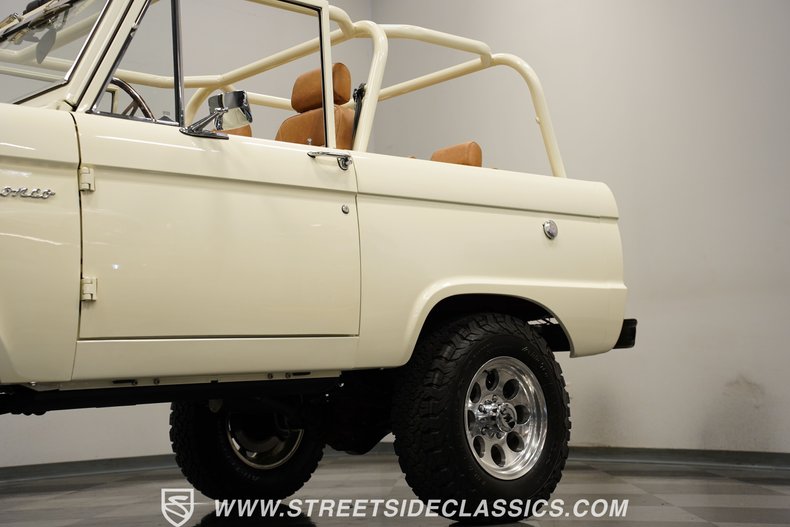 Ford-Bronco-1972-Wimbledon-White-Tan-49