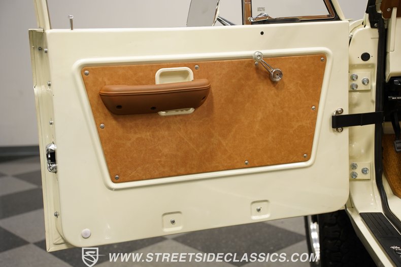 Ford-Bronco-1972-Wimbledon-White-Tan-6