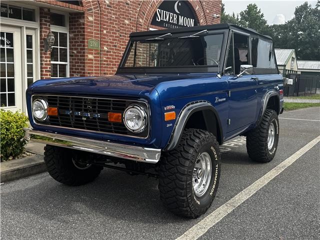 Ford-Bronco-1973-1