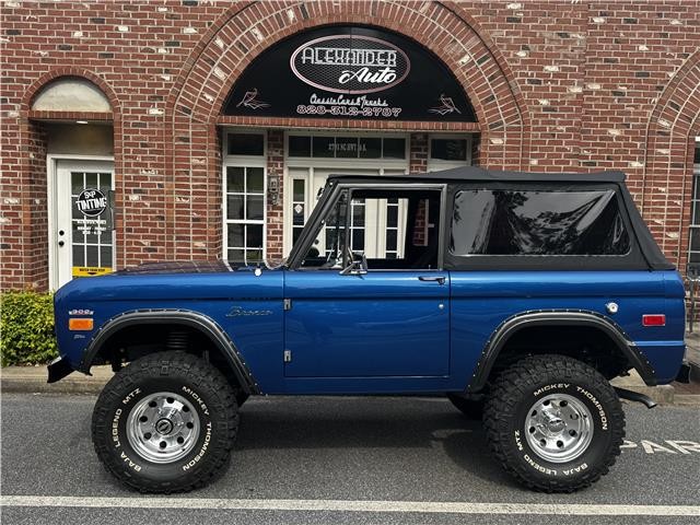 Ford Bronco 1973 --