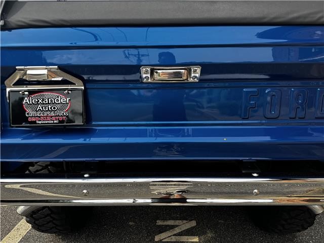 Ford-Bronco-1973-17