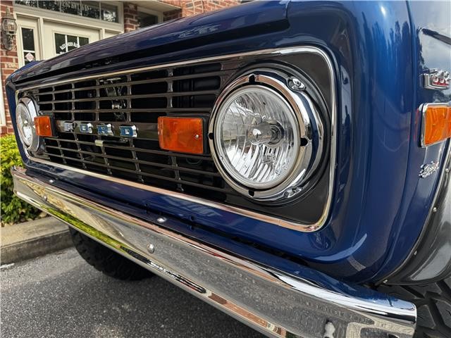Ford-Bronco-1973-38
