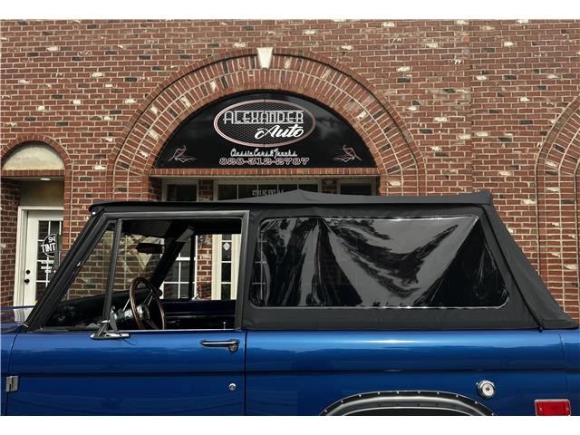 Ford-Bronco-1973-5