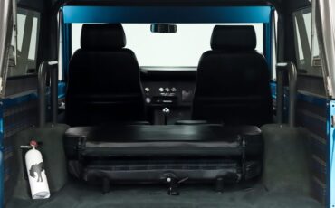 Ford-Bronco-1973-Electric-Blue-Black-12