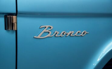Ford-Bronco-1973-Electric-Blue-Black-22