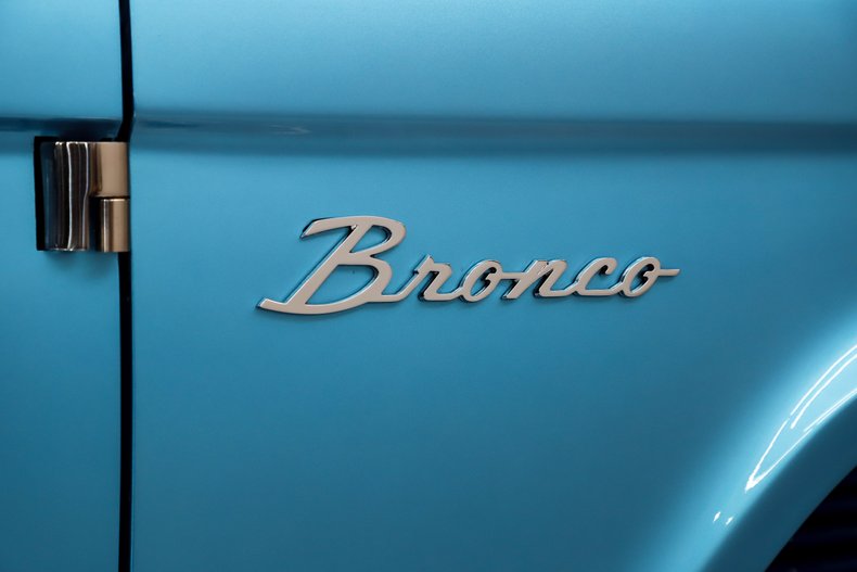 Ford-Bronco-1973-Electric-Blue-Black-22