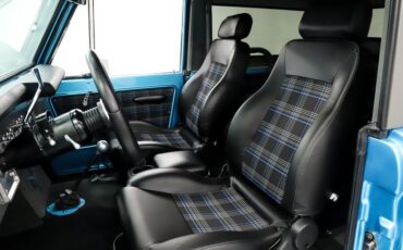 Ford-Bronco-1973-Electric-Blue-Black-23