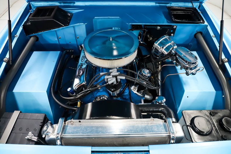 Ford-Bronco-1973-Electric-Blue-Black-3
