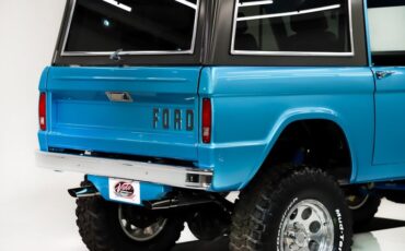 Ford-Bronco-1973-Electric-Blue-Black-44