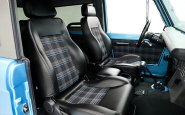 Ford-Bronco-1973-Electric-Blue-Black-48