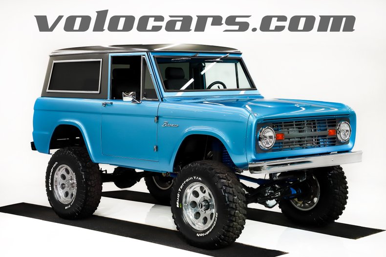 Ford-Bronco-1973-Electric-Blue-Black-49