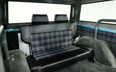 Ford-Bronco-1973-Electric-Blue-Black-5