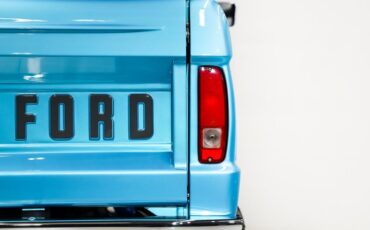 Ford-Bronco-1973-Electric-Blue-Black-9