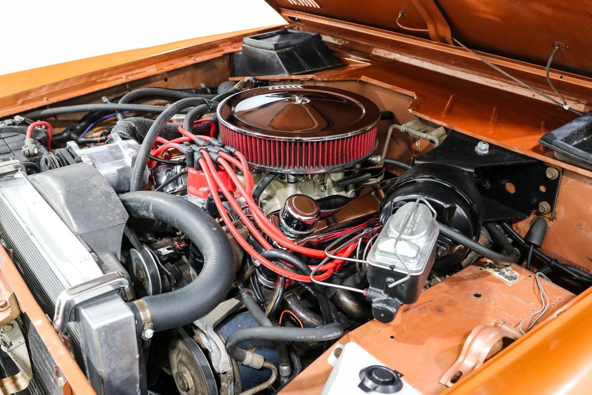 Ford-Bronco-1974-SUV-10