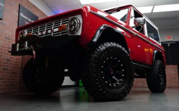 Ford-Bronco-1974-SUV-10