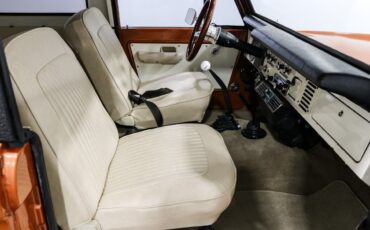 Ford-Bronco-1974-SUV-18