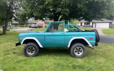 Ford-Bronco-1974-SUV-2
