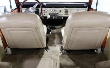 Ford-Bronco-1974-SUV-21