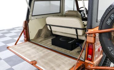 Ford-Bronco-1974-SUV-24