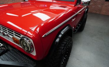 Ford-Bronco-1974-SUV-38