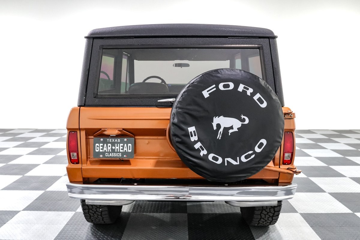 Ford-Bronco-1974-SUV-5