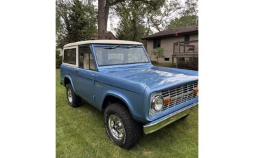 Ford-Bronco-1974-medium-blue-metallic-off-white