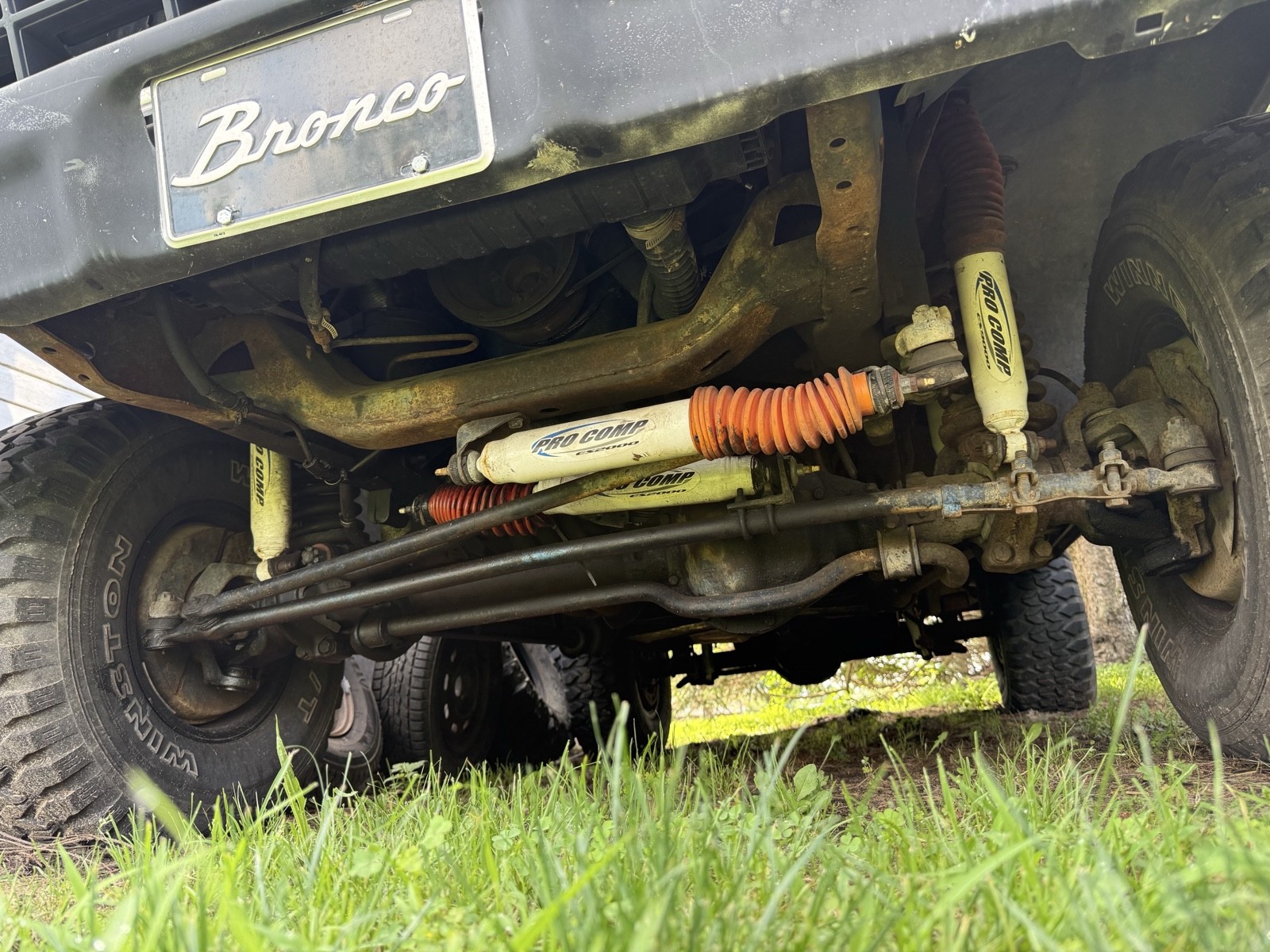 Ford-Bronco-1978-16