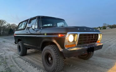 Ford-Bronco-1978-2