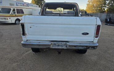 Ford-Bronco-1978-3
