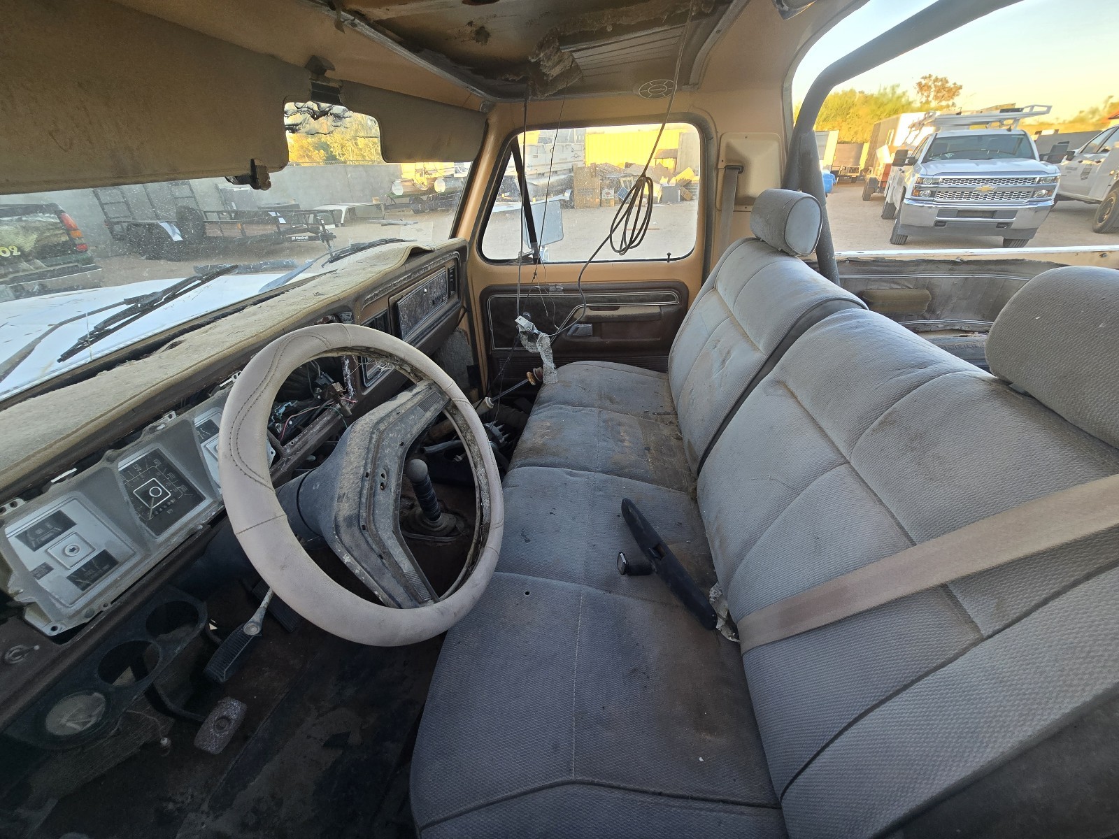 Ford-Bronco-1978-5