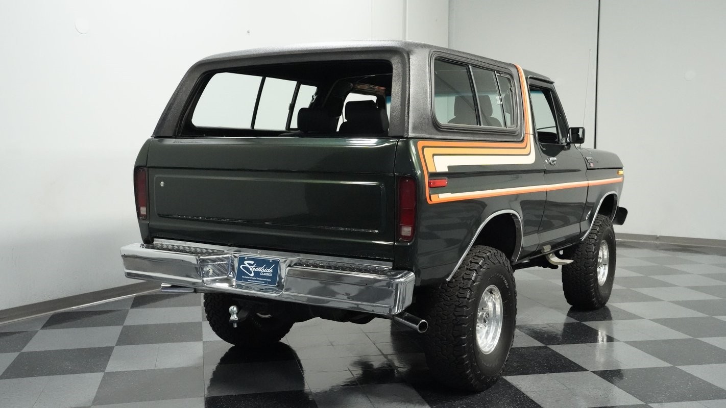 Ford-Bronco-1978-SUV-10